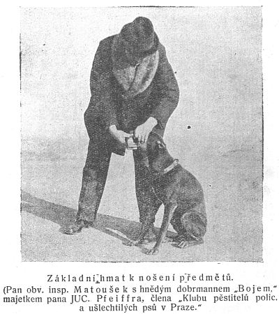 Základní hmat k nošení předmětů